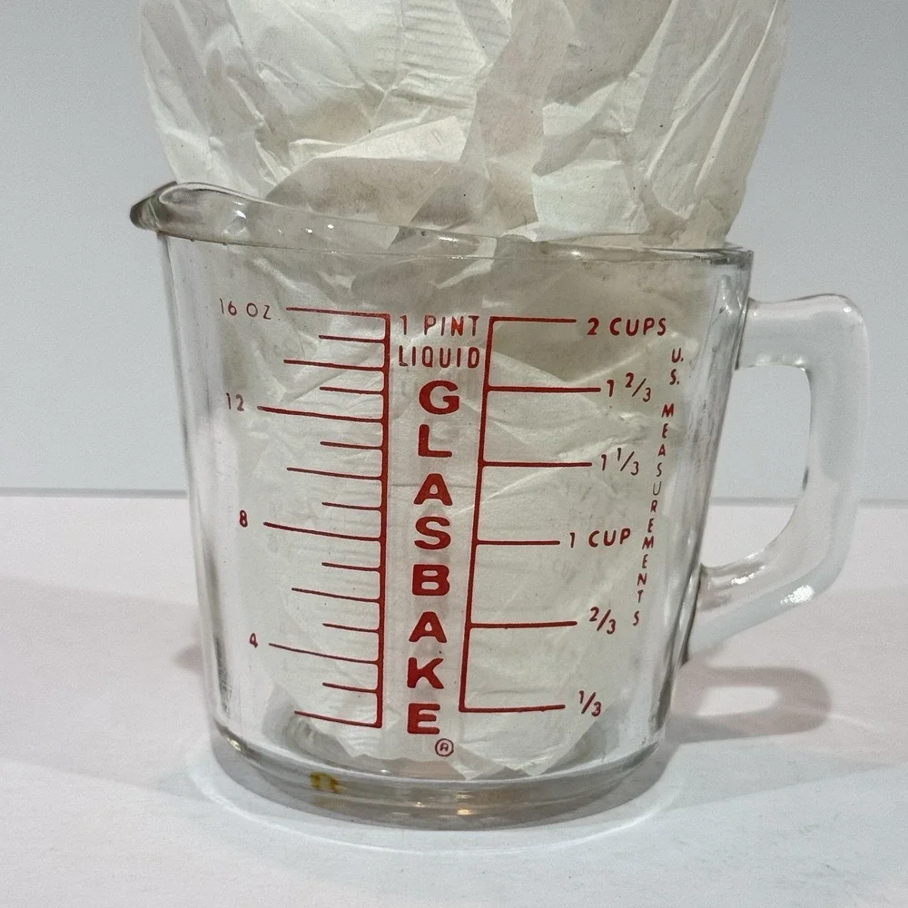 Vintage Glasbake 2 Cup Glass Measuring Cup w‎ Handle & Pour Spout Red Letters